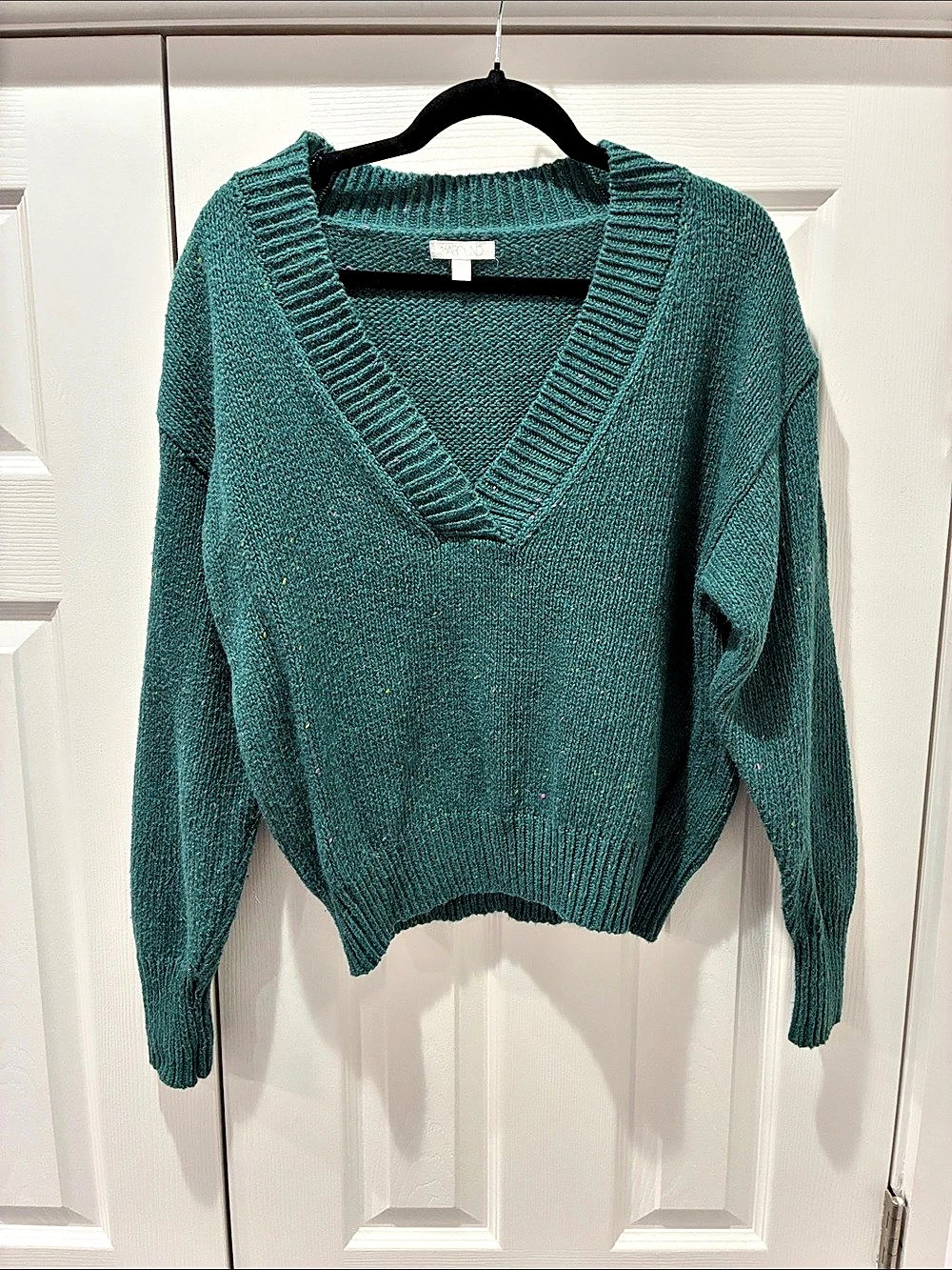 ABOUND V-Neck Sweater Green Small